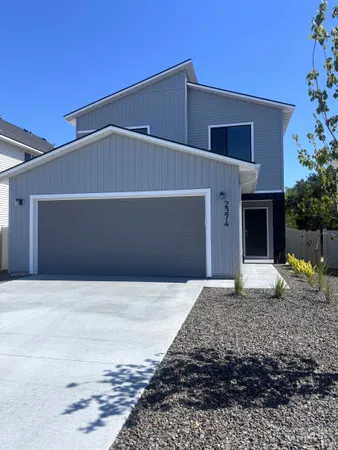 $2,300 | 2374 West Fallon Loop, Nampa, ID 83651
