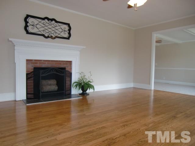 302 Jackson Road Dunn, NC 28334 - Photo 5 of 25 Gallery Image 5