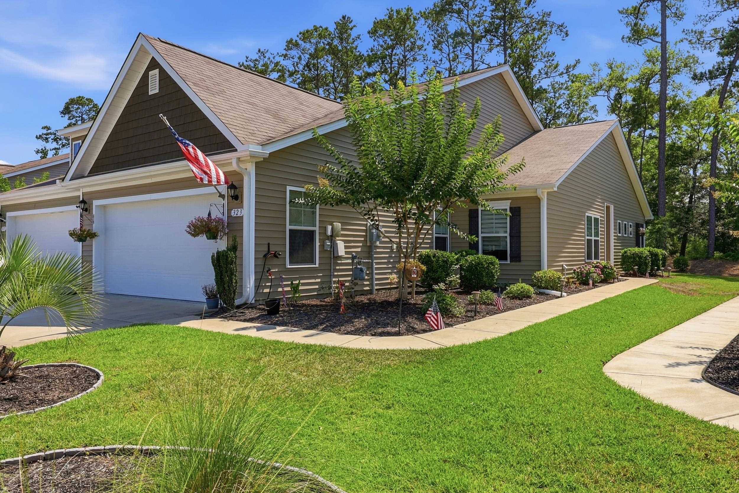 323 Logan Street Little River, SC 29566 - Photo 5 of 66