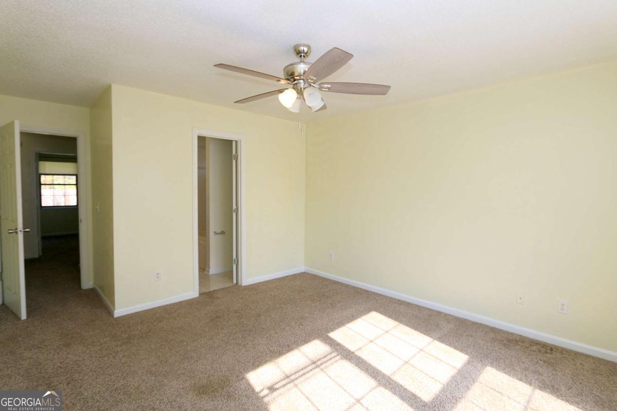 2352 Rowe Street Hinesville, GA 31313 - Photo 15 of 25