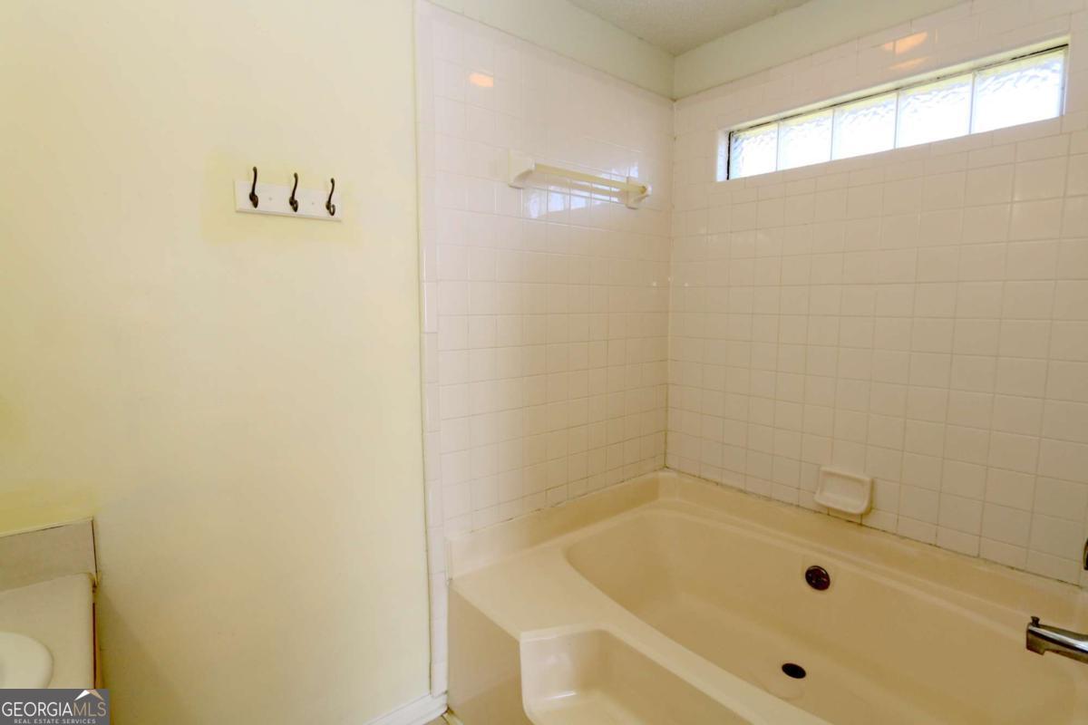 2352 Rowe Street Hinesville, GA 31313 - Photo 17 of 25