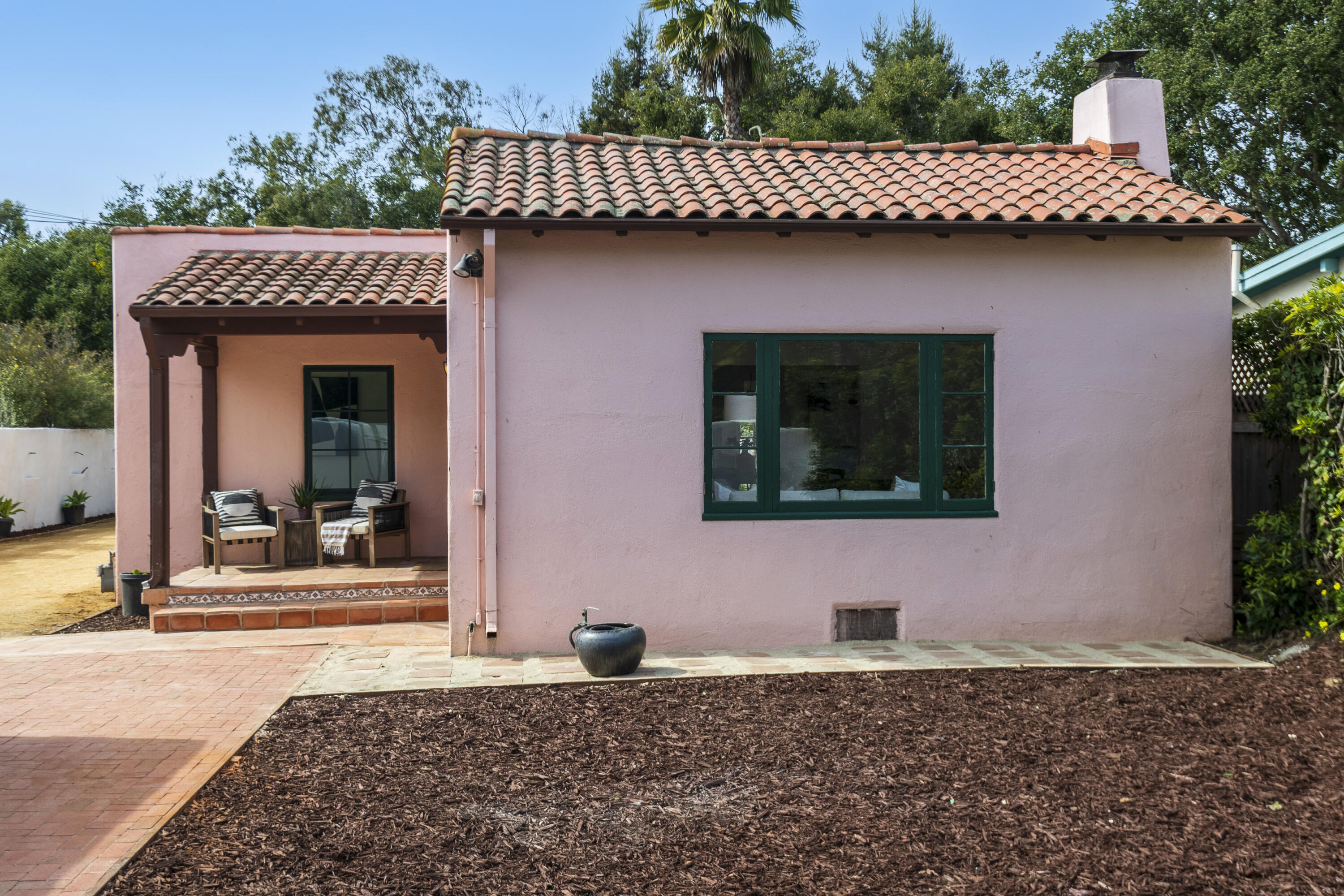 269 Oak Road Montecito, CA 93108 - Photo 1 of 35 Front