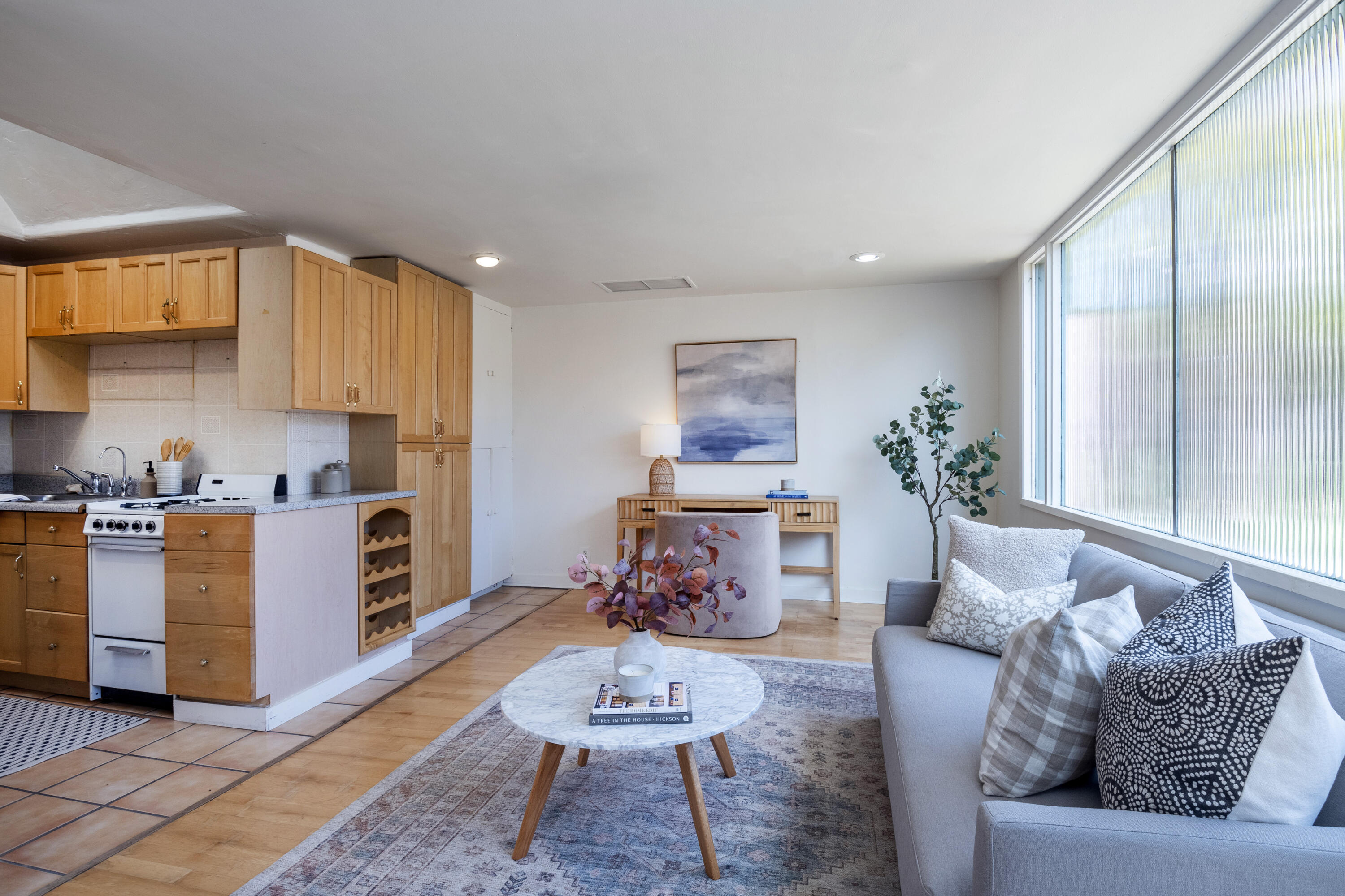 269 Oak Road Montecito, CA 93108 - Photo 14 of 35 Rear Cottage (Left)