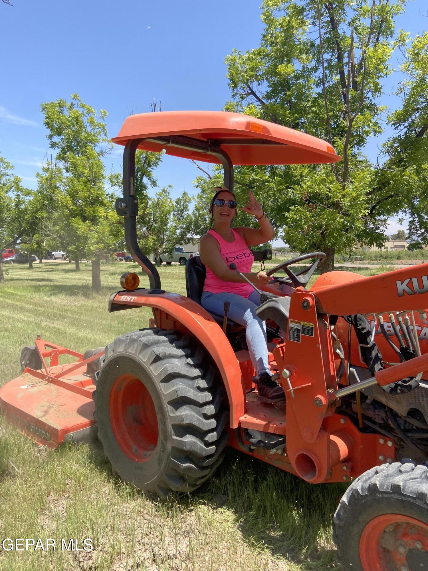 841 Aldaz Anthony, NM 88021 - Photo 2 of 5 an outdoor space with swimming pool and furniture