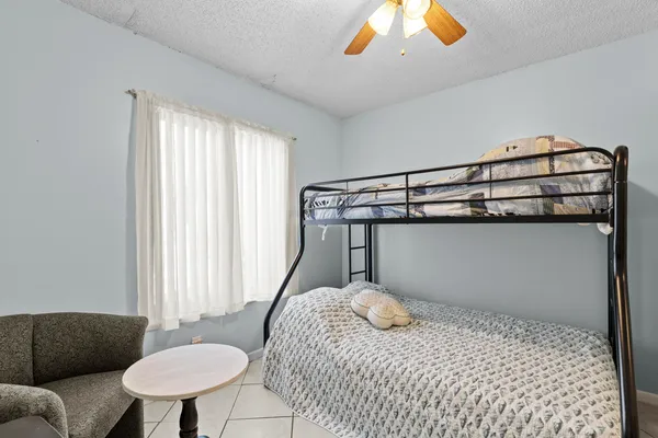 $1,850 | 1004 Green Pine Boulevard, Unit A1, West Palm Beach, FL 33409