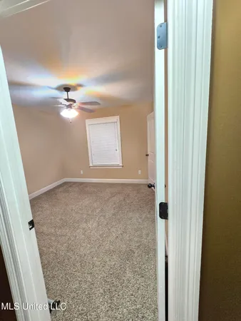 $437,000 | 3327 Chateau Pointe Boulevard, Southaven, MS 38672