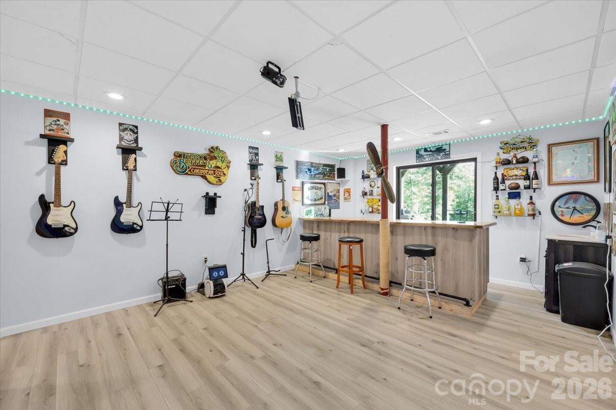 1194 99 Island Road Blacksburg, SC 29702 - Photo 31 of 47 a view of a room with gym equipment and windows