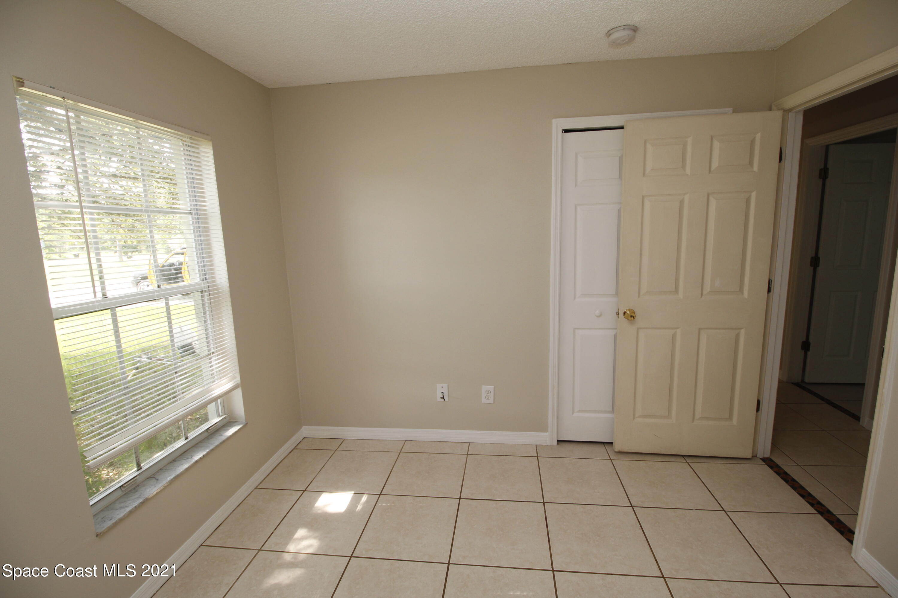 458 Tunis Road Southwest Palm Bay, FL 32908 - Photo 10 of 12 _MG_0662