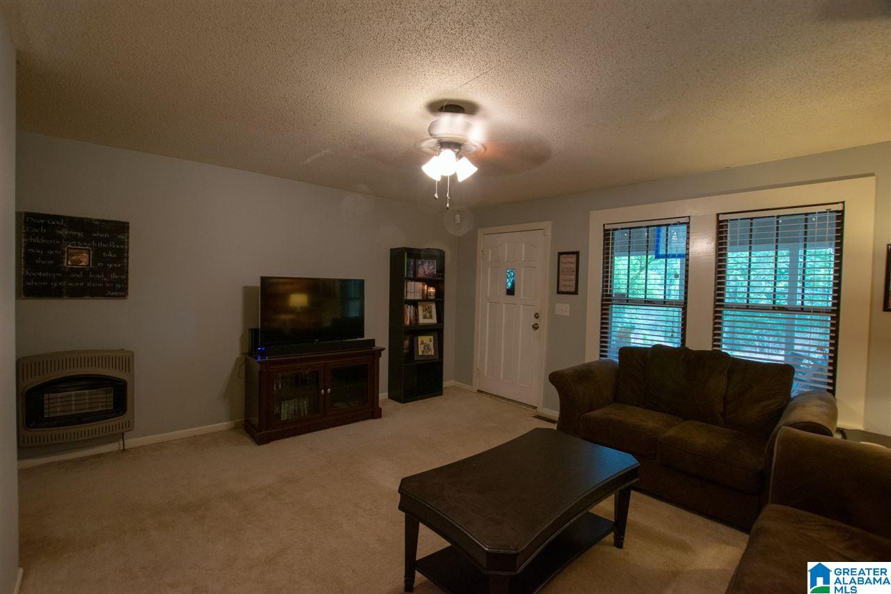 624 Pinewood Court Bessemer, AL 35023 - Photo 12 of 40
