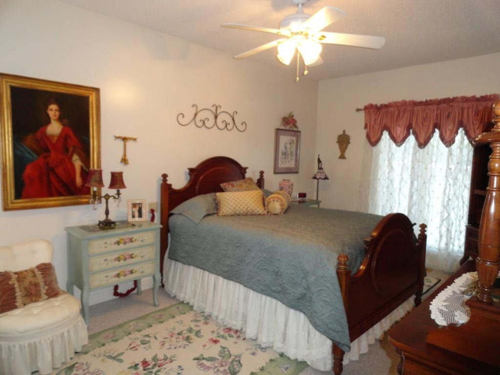 481 Hales Chapel Road Gray, TN 37615 - Photo 12 of 31 Spacious Master Bedroom