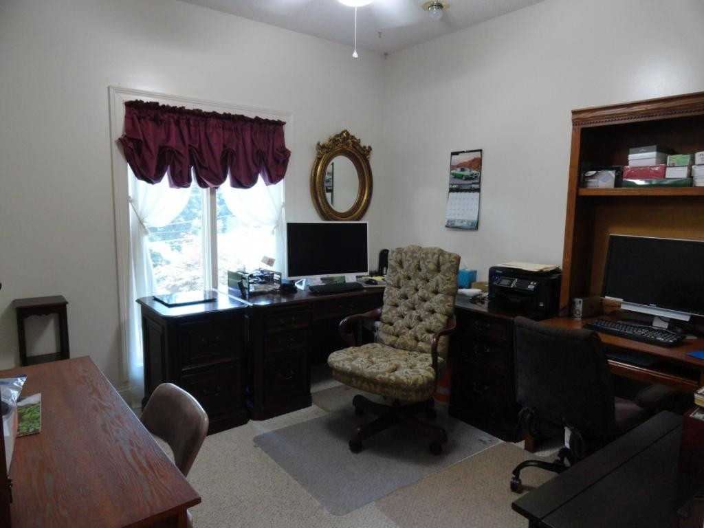 481 Hales Chapel Road Gray, TN 37615 - Photo 17 of 31 Bedroom or Office