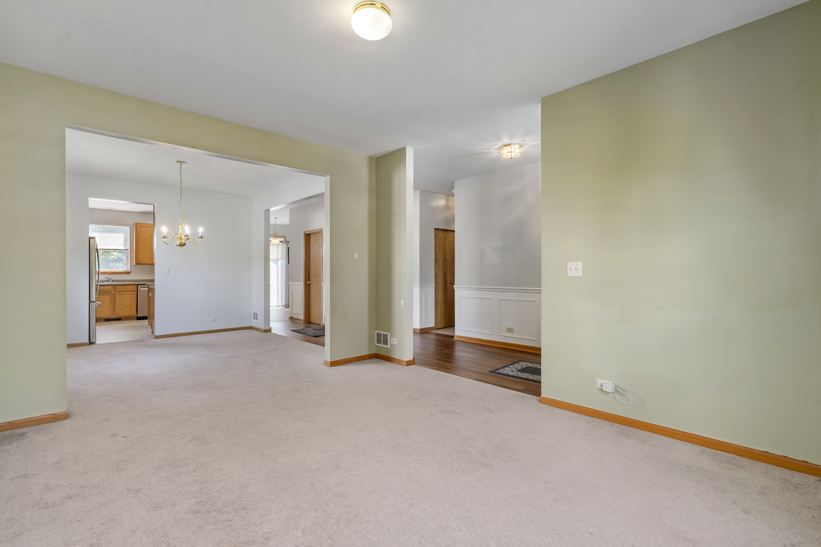 2658 Bauer Road North Aurora, IL 60542 - Photo 17 of 56 Gallery Image 17