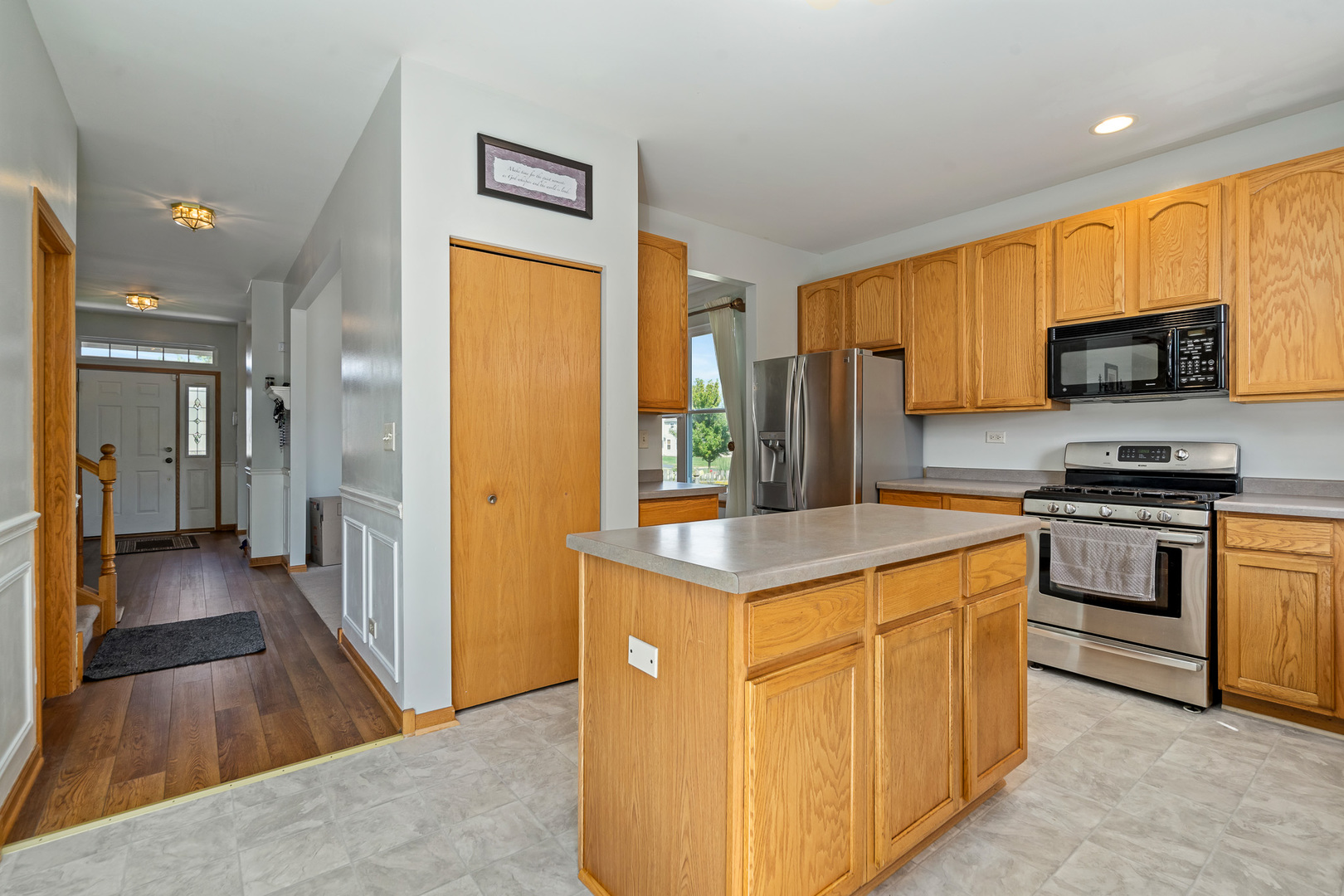 2658 Bauer Road North Aurora, IL 60542 - Photo 7 of 56 Gallery Image 7