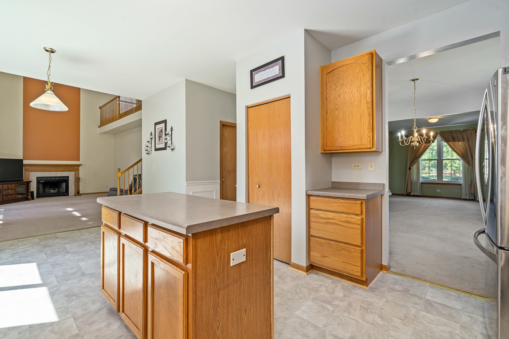 2658 Bauer Road North Aurora, IL 60542 - Photo 9 of 56 Gallery Image 9