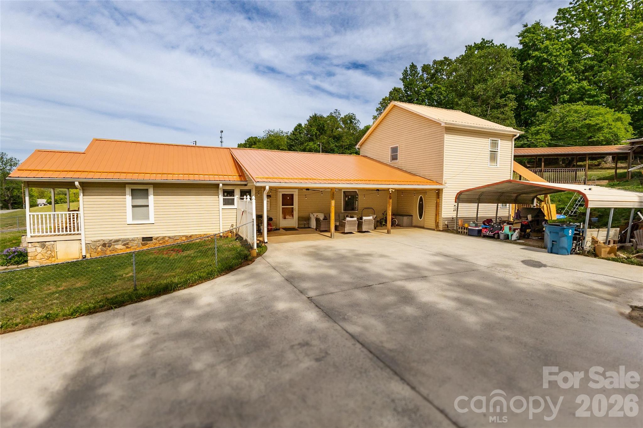3780 Cook Road Valdese, NC 28690 - Photo 2 of 48
