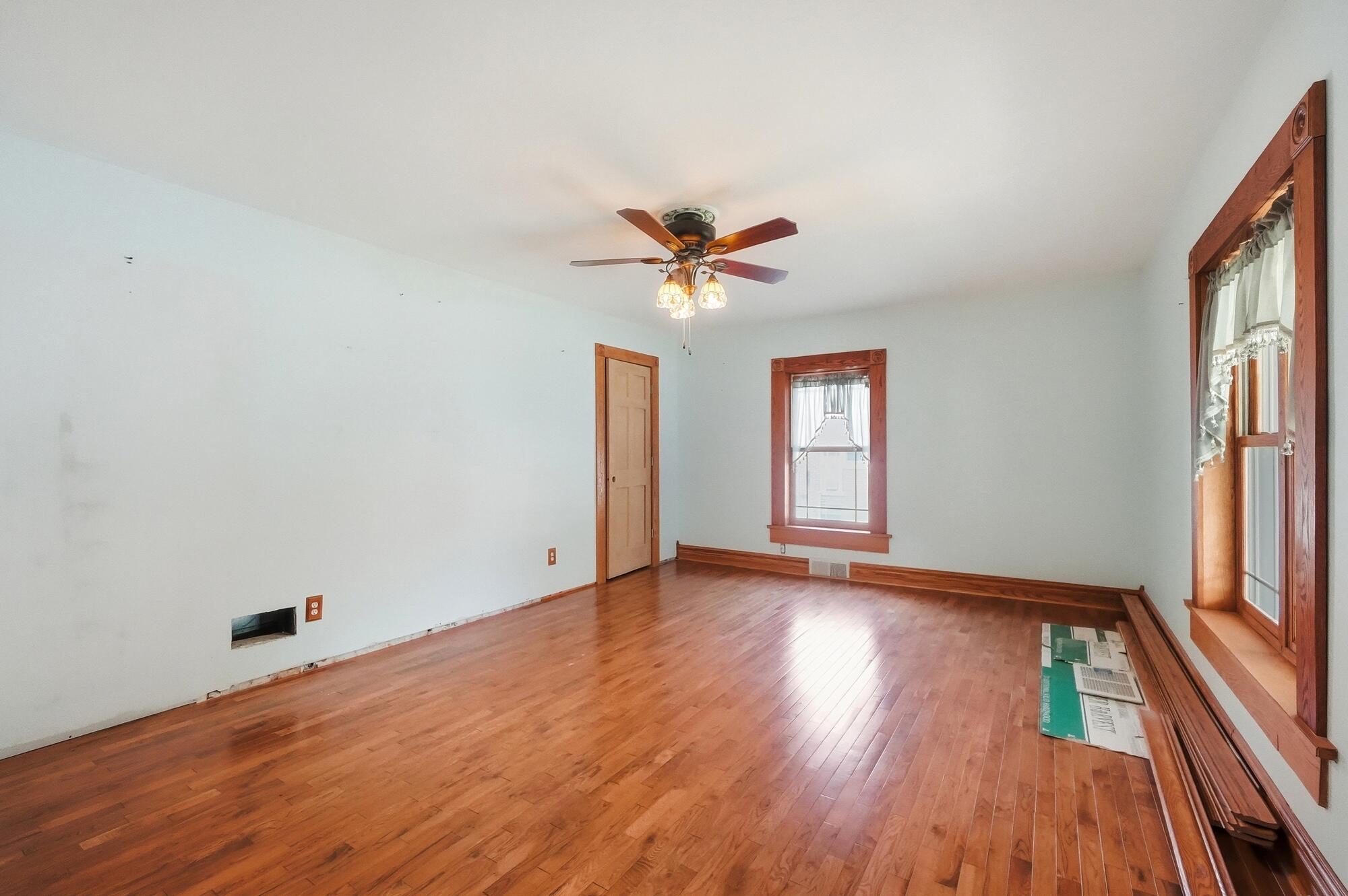 649 East High Street Springfield, OH 45505 - Photo 13 of 79 012