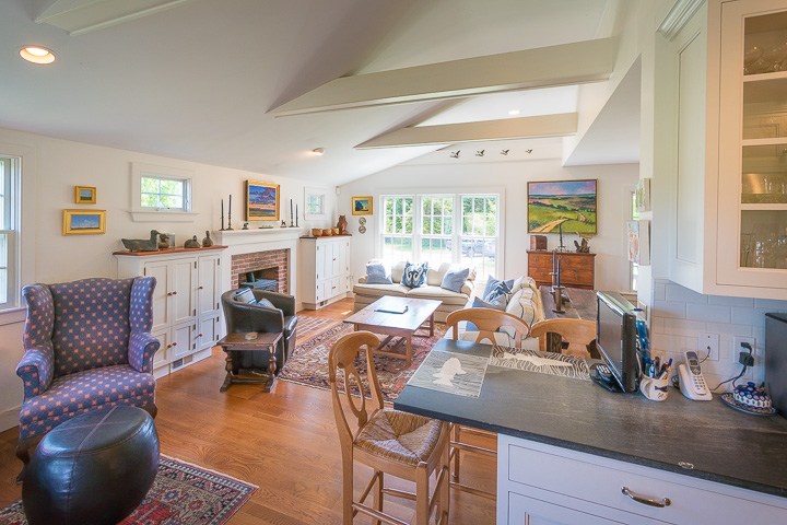 189 Hummock Pond Road Nantucket, MA 02554 - Photo 17 of 42 Gallery Image 17