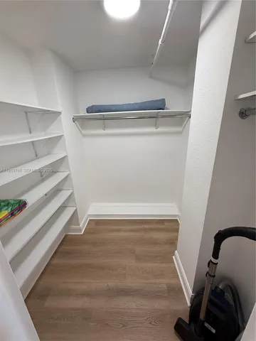 $2,700 | 1255 Collins Avenue, Unit 505, Miami Beach, FL 33139