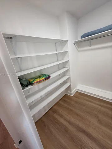 $2,700 | 1255 Collins Avenue, Unit 505, Miami Beach, FL 33139