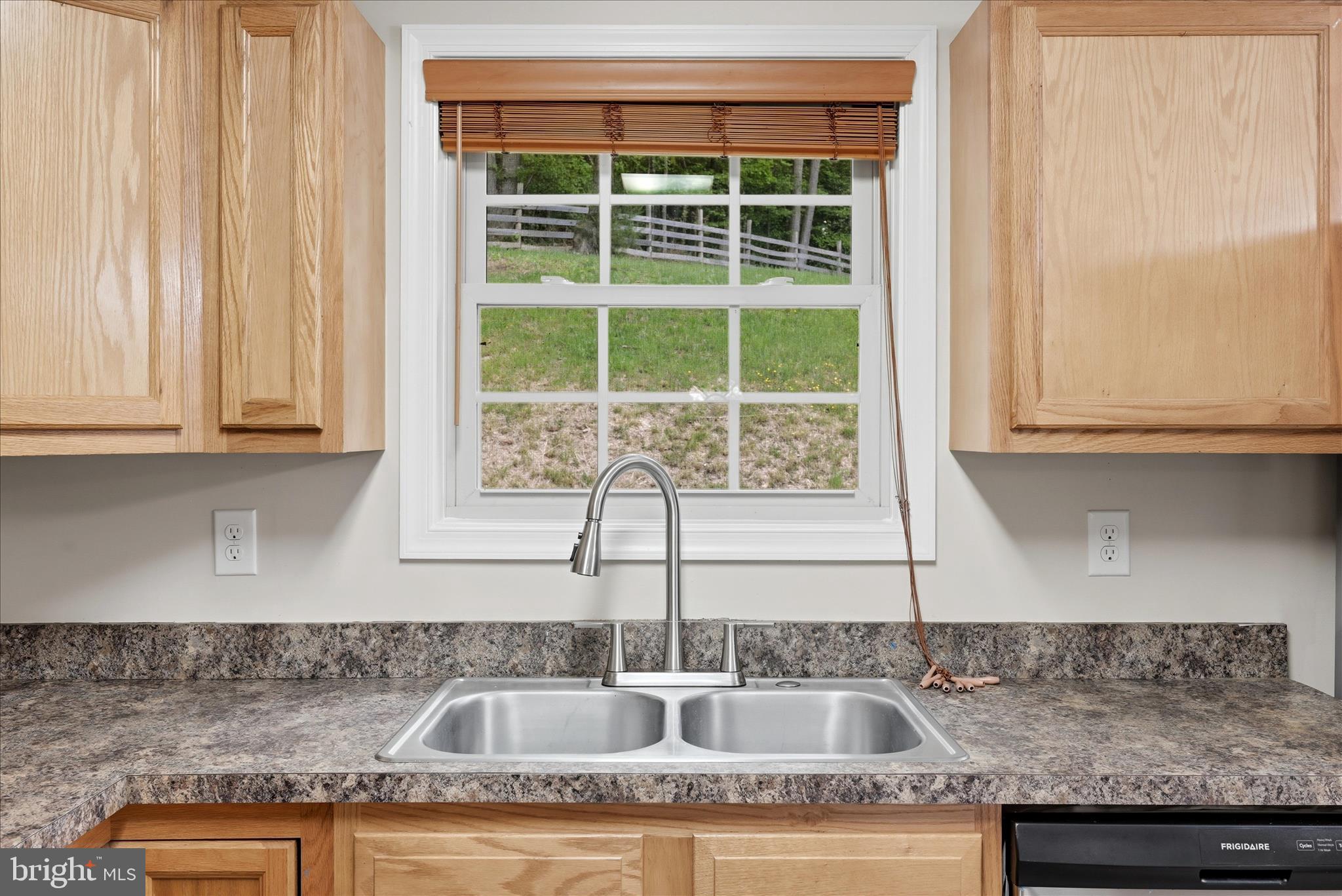 142 Spring Hollow Road Front Royal, VA 22630 - Photo 18 of 46 Kitchen