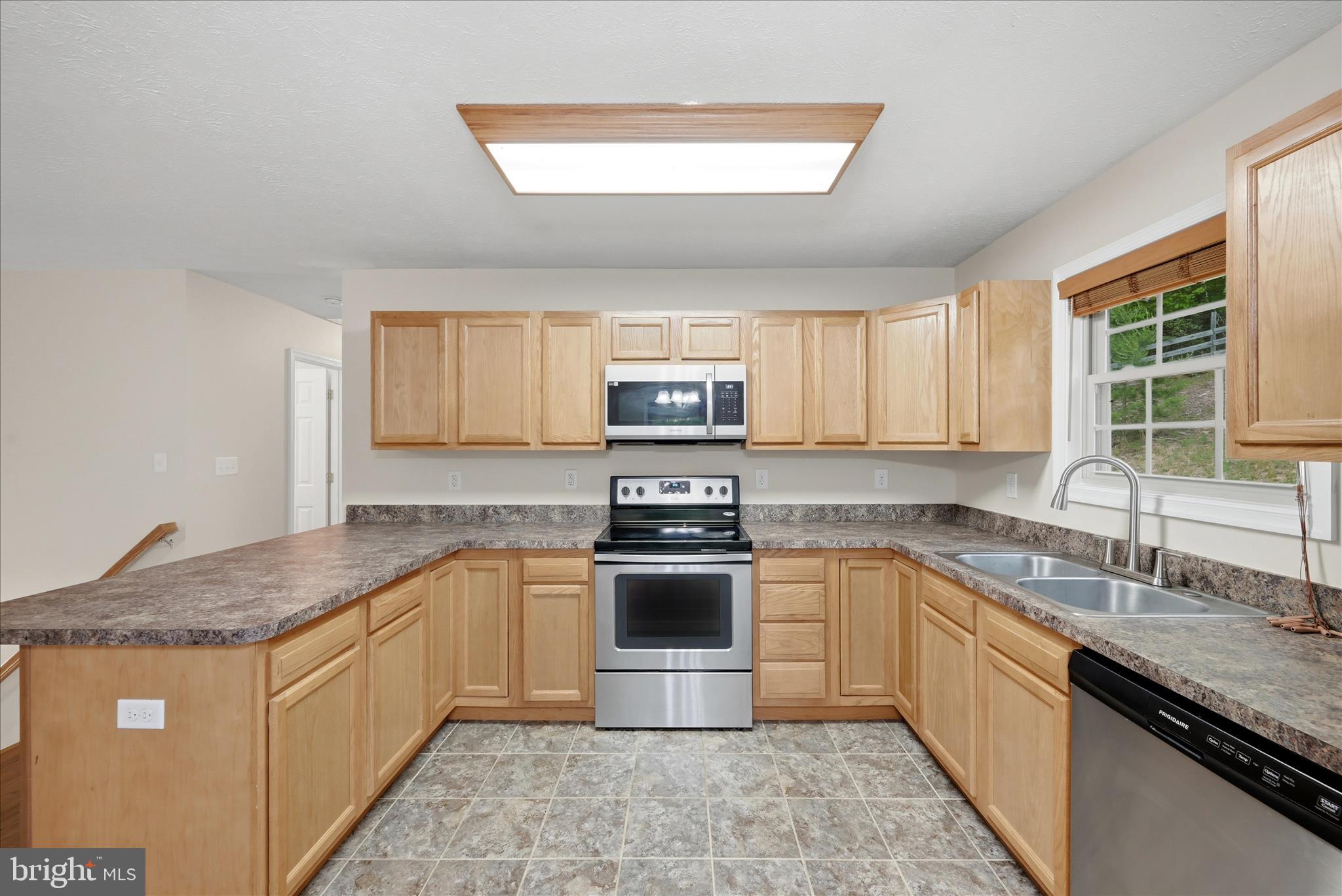 142 Spring Hollow Road Front Royal, VA 22630 - Photo 19 of 46 Kitchen