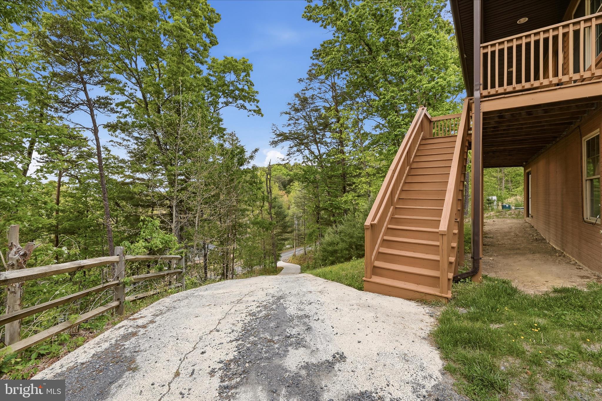 142 Spring Hollow Road Front Royal, VA 22630 - Photo 2 of 46 Pathway