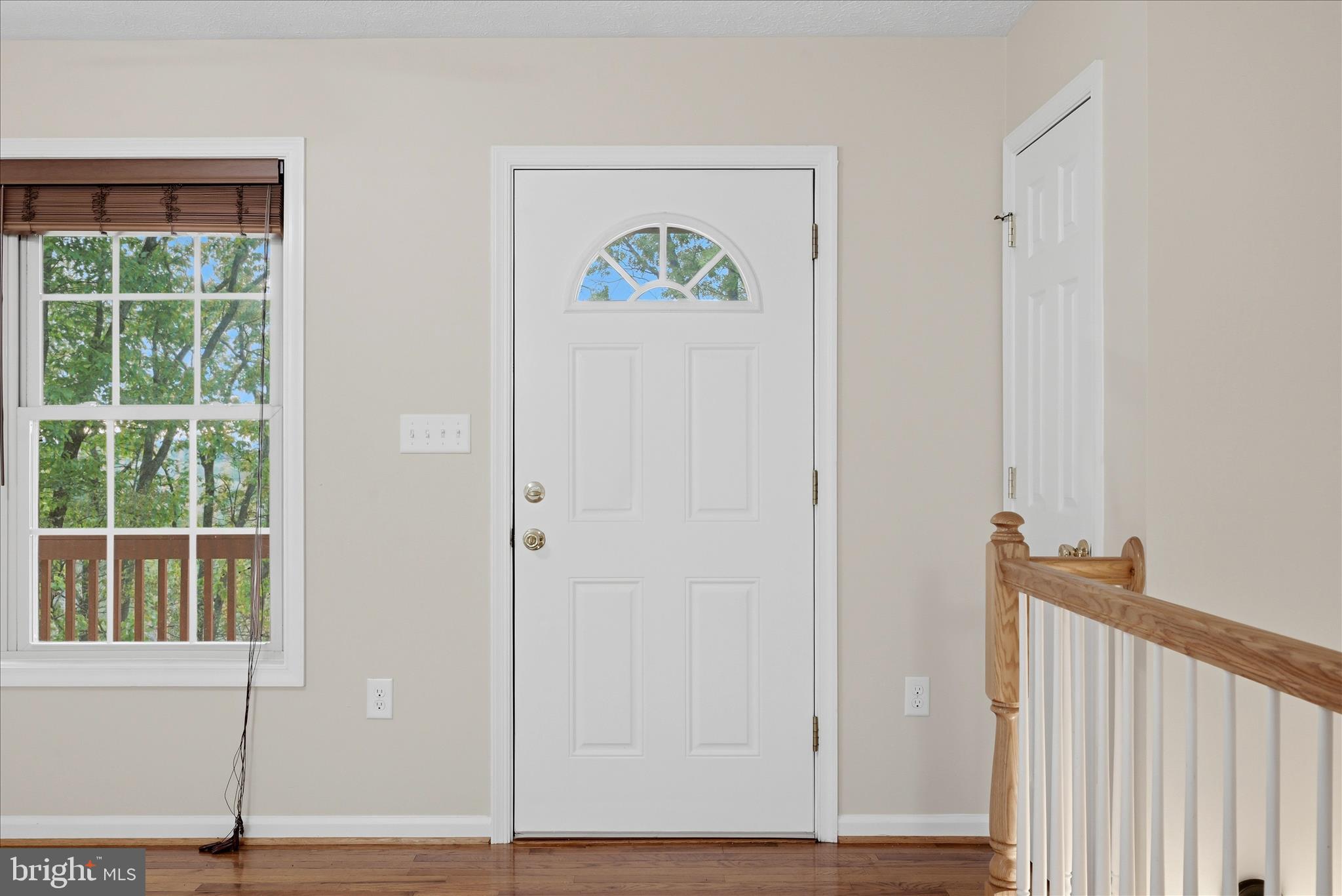 142 Spring Hollow Road Front Royal, VA 22630 - Photo 6 of 46 Entry