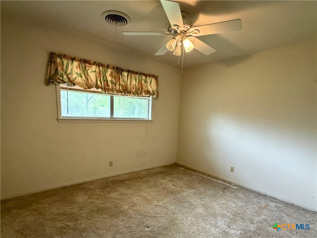 2711 Forest Trail Temple, TX 76502 - Photo 15 of 22 an empty room with a window