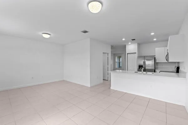 $3,150 | 5515 Northwest 27th Street, Lauderhill, FL 33313