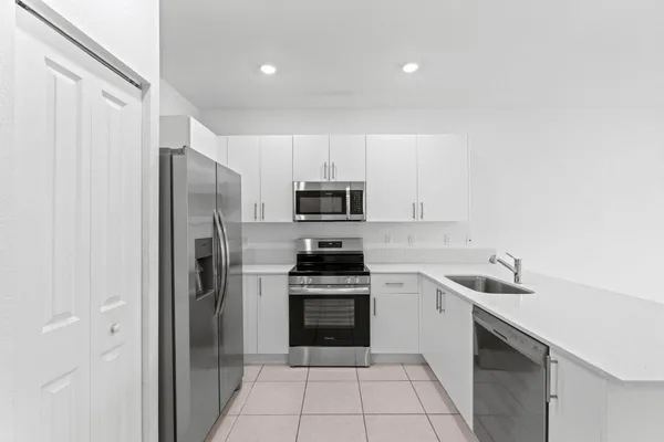 $3,150 | 5515 Northwest 27th Street, Lauderhill, FL 33313