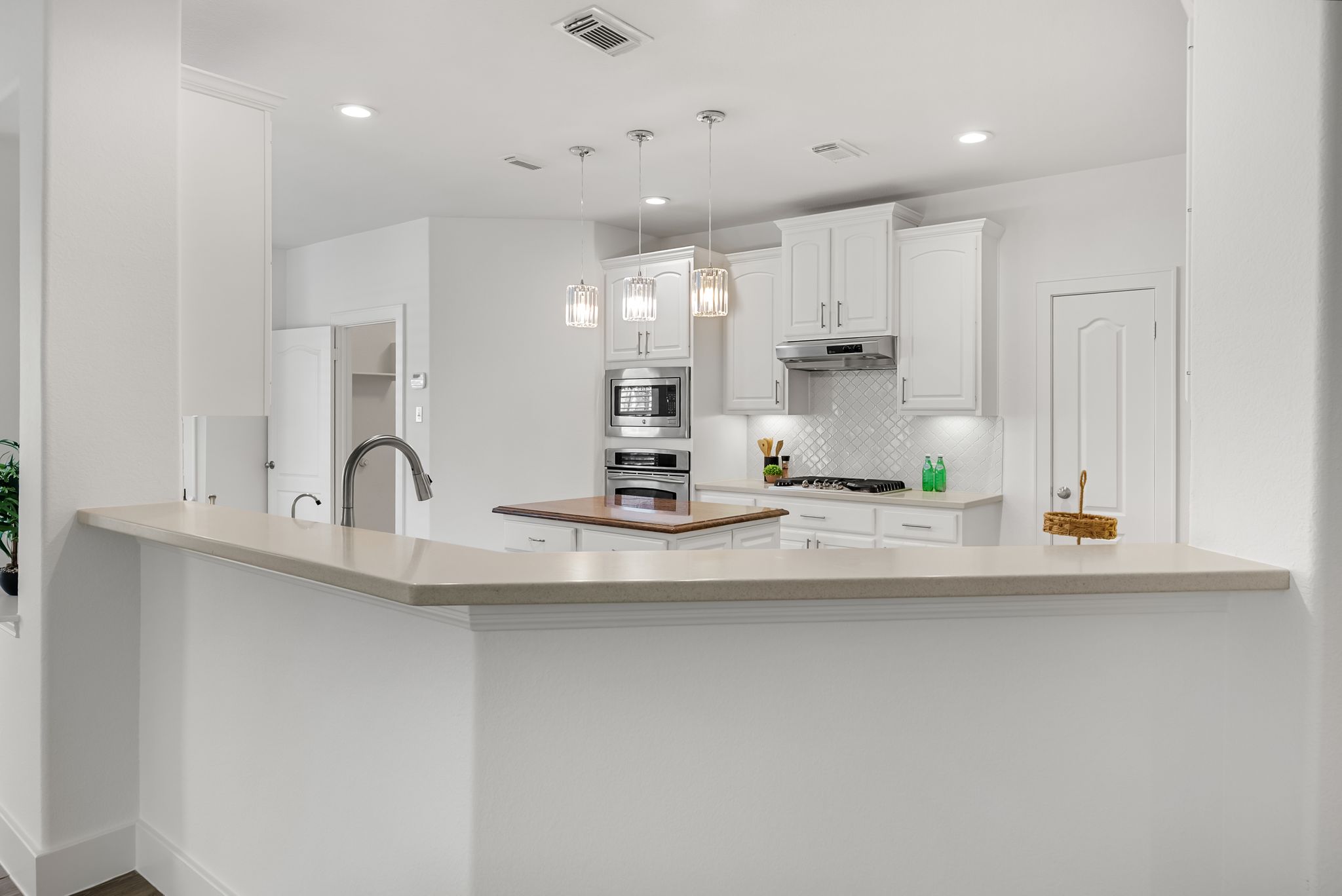 2308 Via Cordova Court Austin, TX 78732 - Photo 17 of 40