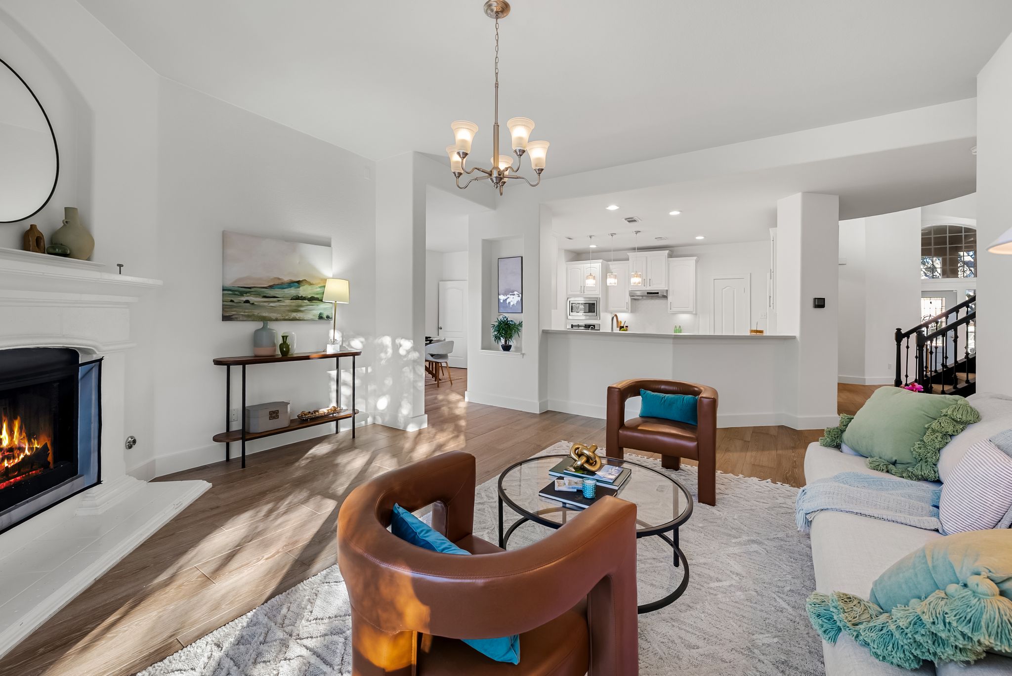 2308 Via Cordova Court Austin, TX 78732 - Photo 4 of 40