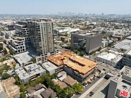 $1,325,000 | 1516 La Baig Avenue, Los Angeles, CA 90028