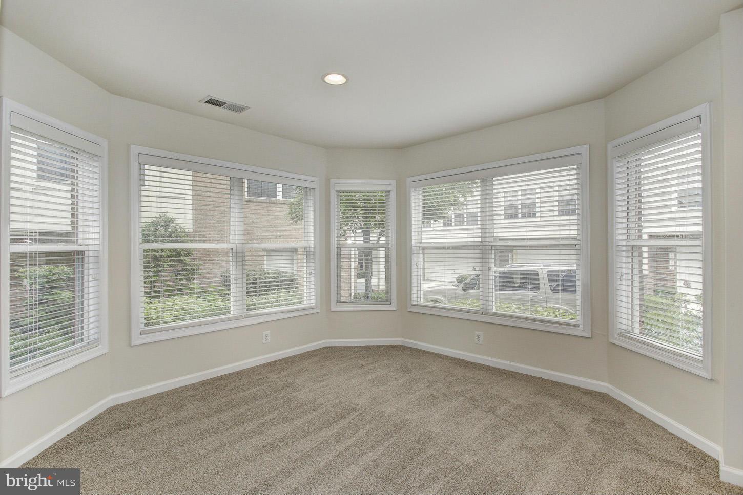 10261 Rutland Round Road, Unit 40 Columbia, MD 21044 - Photo 14 of 23 Bedroom 2