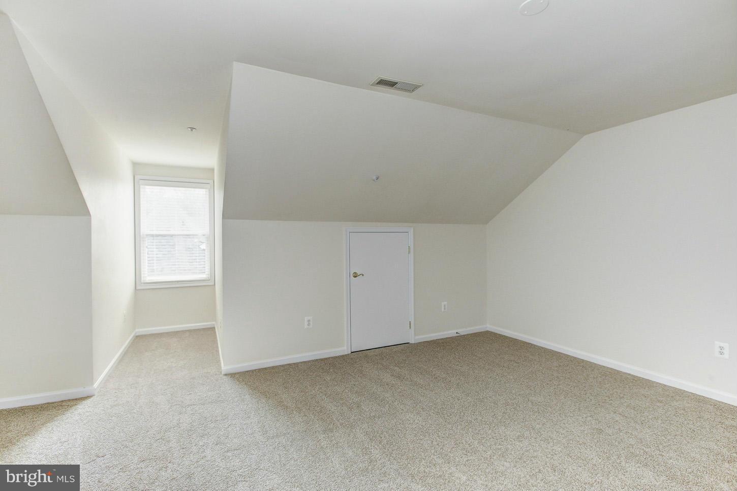 10261 Rutland Round Road, Unit 40 Columbia, MD 21044 - Photo 17 of 23 Bedroom 4; Opt. Loft