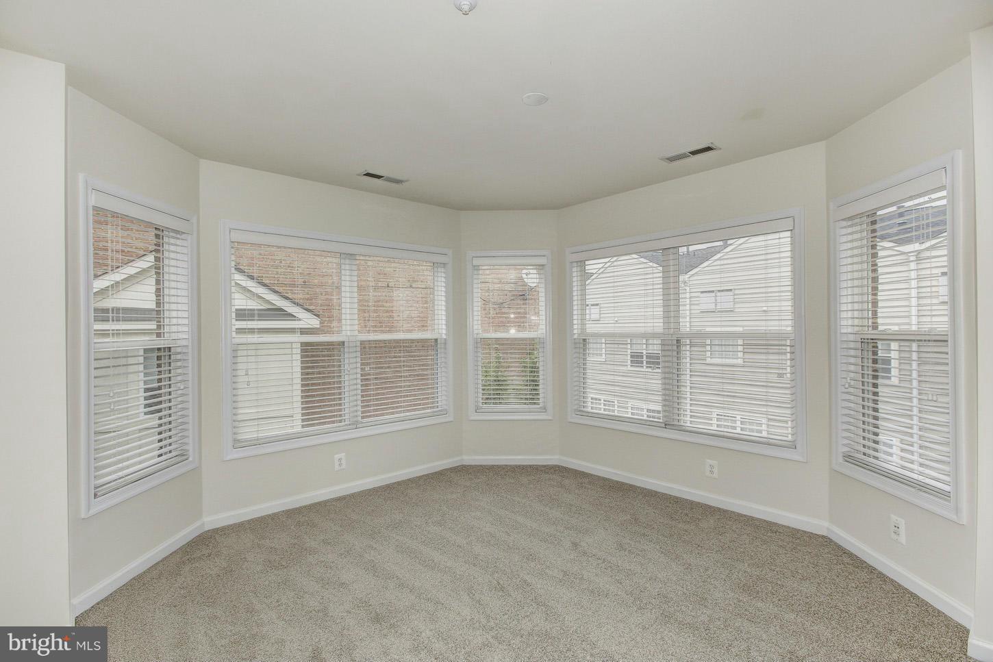 10261 Rutland Round Road, Unit 40 Columbia, MD 21044 - Photo 20 of 23 Library