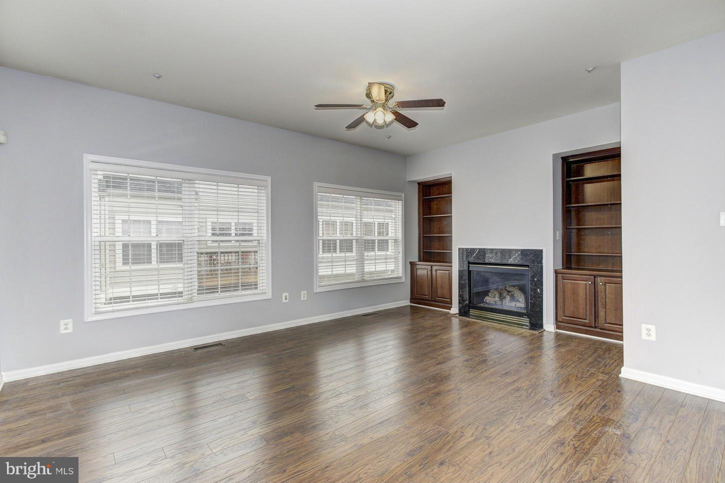 10261 Rutland Round Road, Unit 40 Columbia, MD 21044 - Photo 8 of 23 Family Room