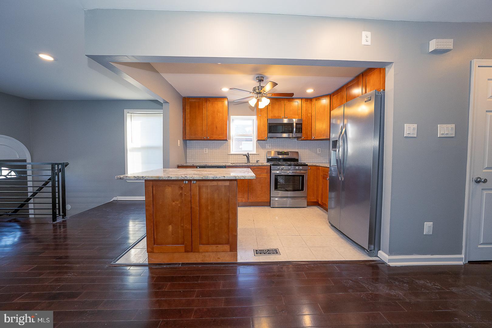 7608 Dicks Avenue Philadelphia, PA 19153 - Photo 18 of 57