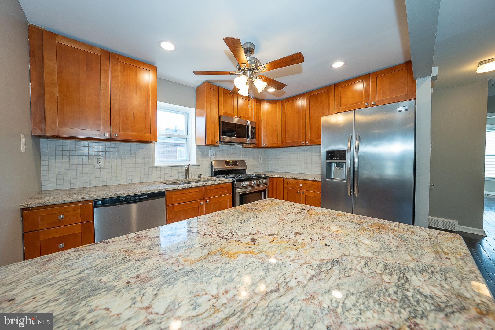 7608 Dicks Avenue Philadelphia, PA 19153 - Photo 20 of 57