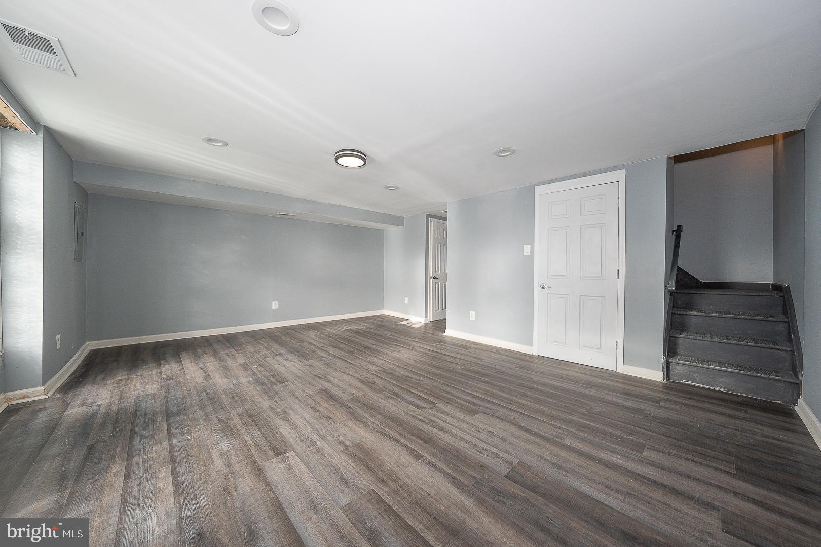 7608 Dicks Avenue Philadelphia, PA 19153 - Photo 37 of 57