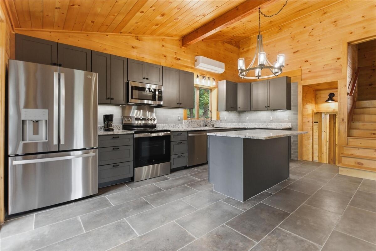 203 Belgrade Road Oakland, ME 04963 - Photo 66 of 78 40-DSC06469-2