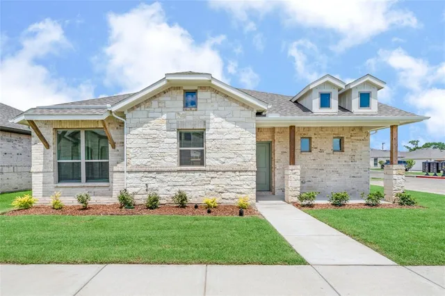 $1,850 | 6415 Fm 1570 Street West, Unit 704, Greenville, TX 75402