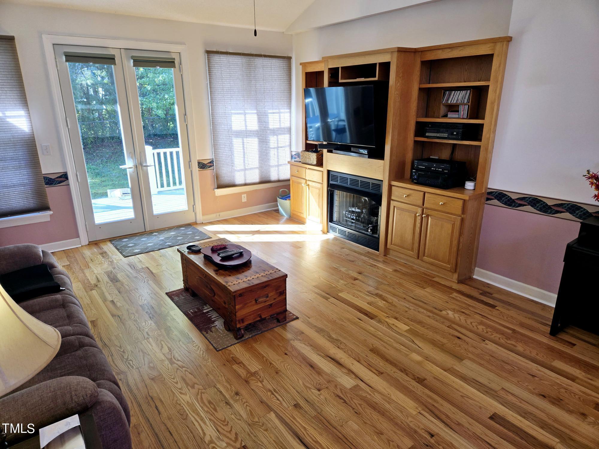 914 South Ridge Road Burlington, NC 27217 - Photo 9 of 36 20241009_101234