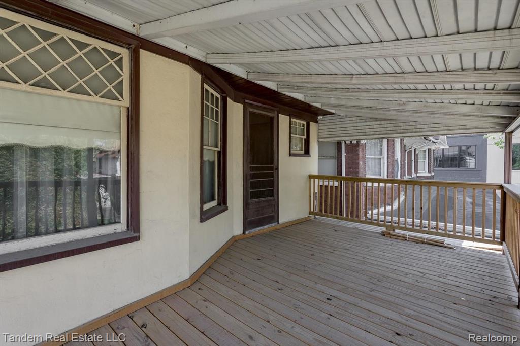 80 Hague Street Detroit, MI 48202 - Photo 37 of 40