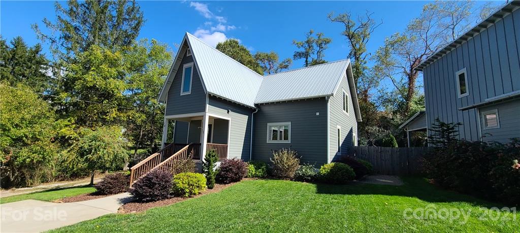 34 Overlook Road Asheville, NC 28803 - Photo 1 of 37 Gallery Image 1