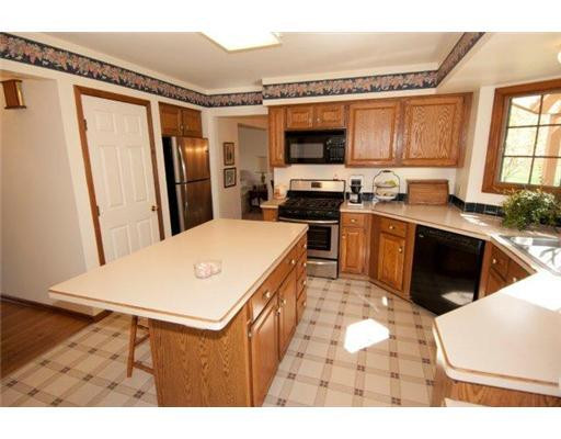 2359 Strieter Road Ann Arbor, MI 48103 - Photo 5 of 25 Photo 5