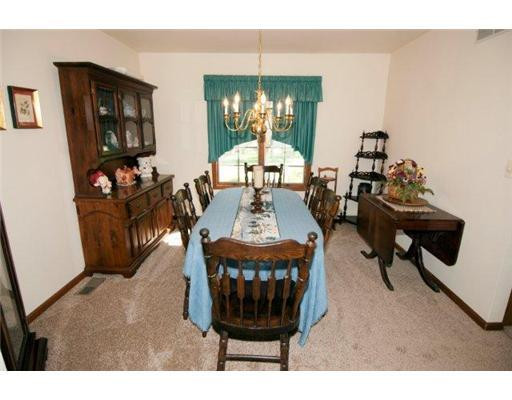2359 Strieter Road Ann Arbor, MI 48103 - Photo 7 of 25 Photo 7