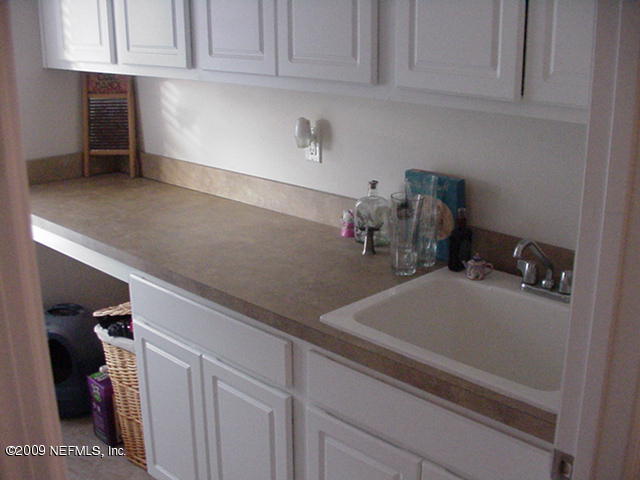3715 Chasing Falls Road Orange Park, FL 32065 - Photo 21 of 33 Laundry