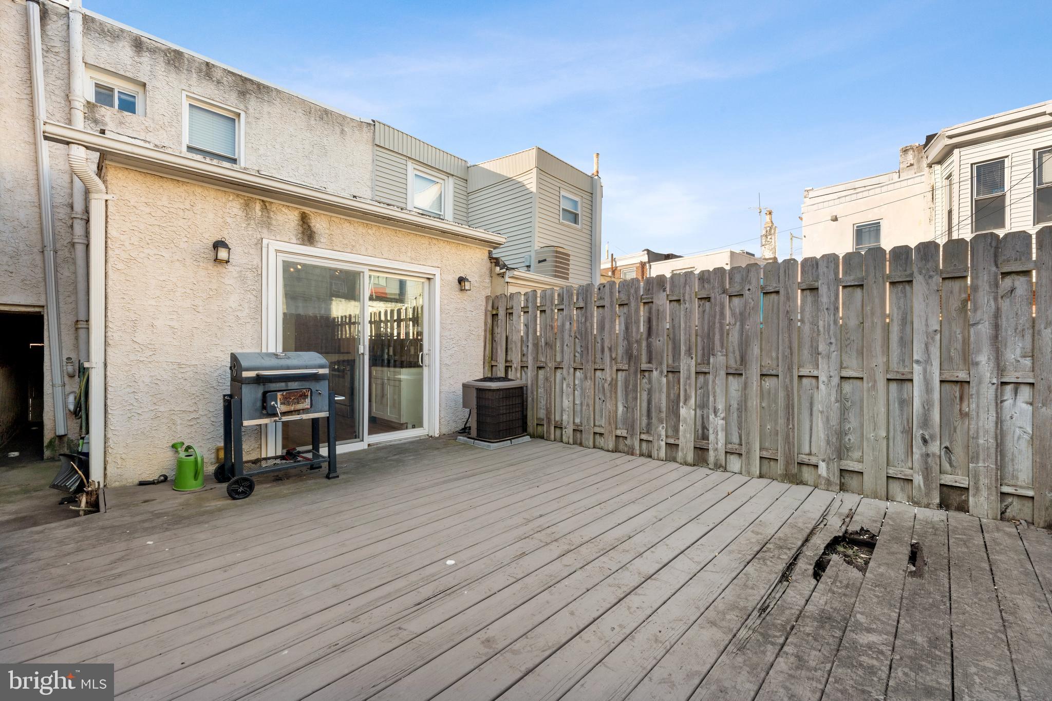 149 Pierce Street Philadelphia, PA 19148 - Photo 8 of 15 Backyard