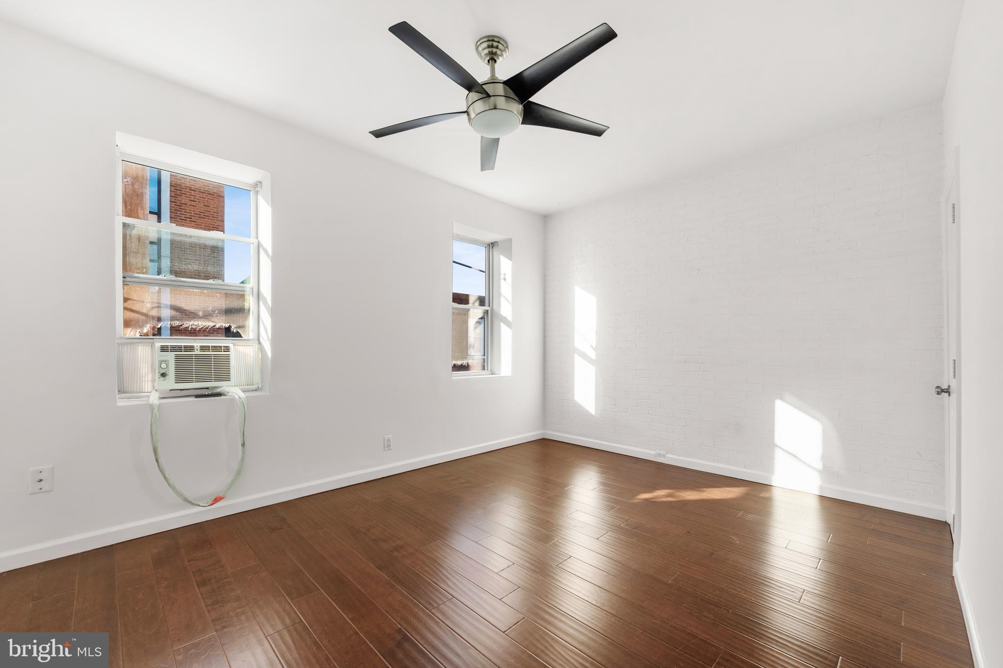 149 Pierce Street Philadelphia, PA 19148 - Photo 10 of 15 Bedroom 1